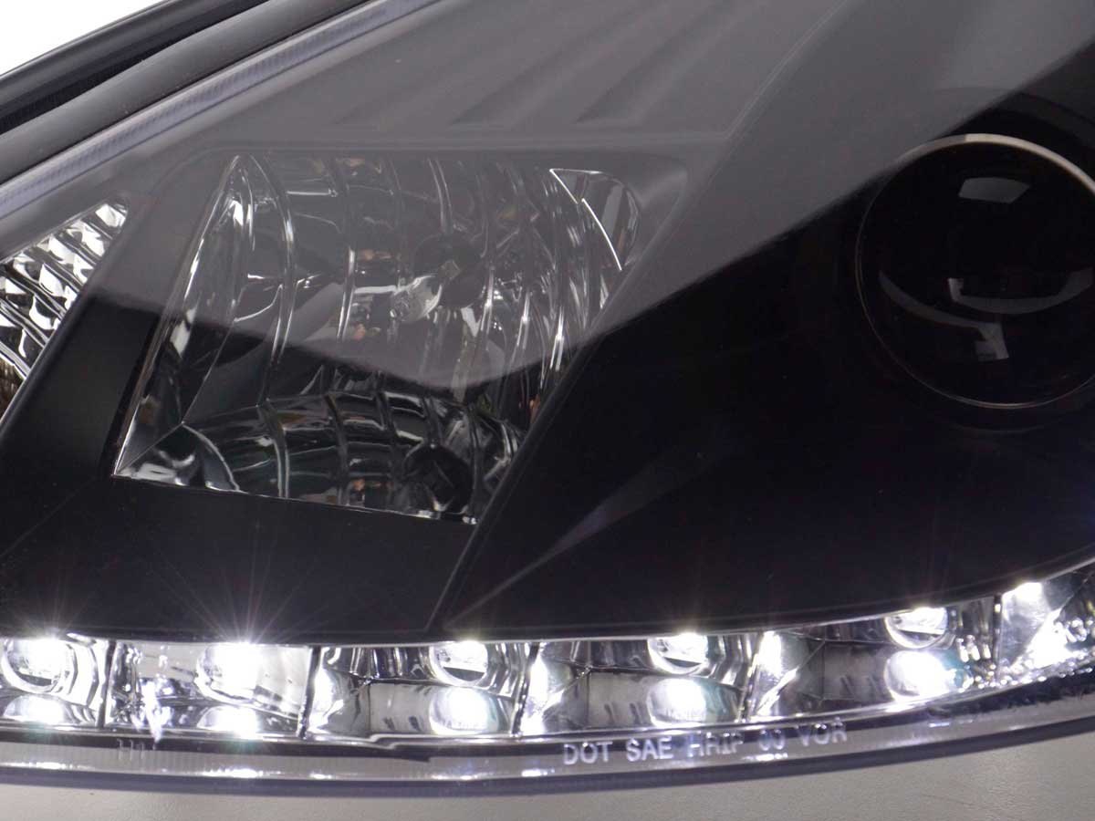Scheinwerfer Set Daylight LED TFL-Optik Ford Focus 3/4/5-trg. 98-01 schwarz Scheinwerfer Set Daylight LED TFL-Optik Ford Focus 3/4/5-trg. 98-01 schwarz